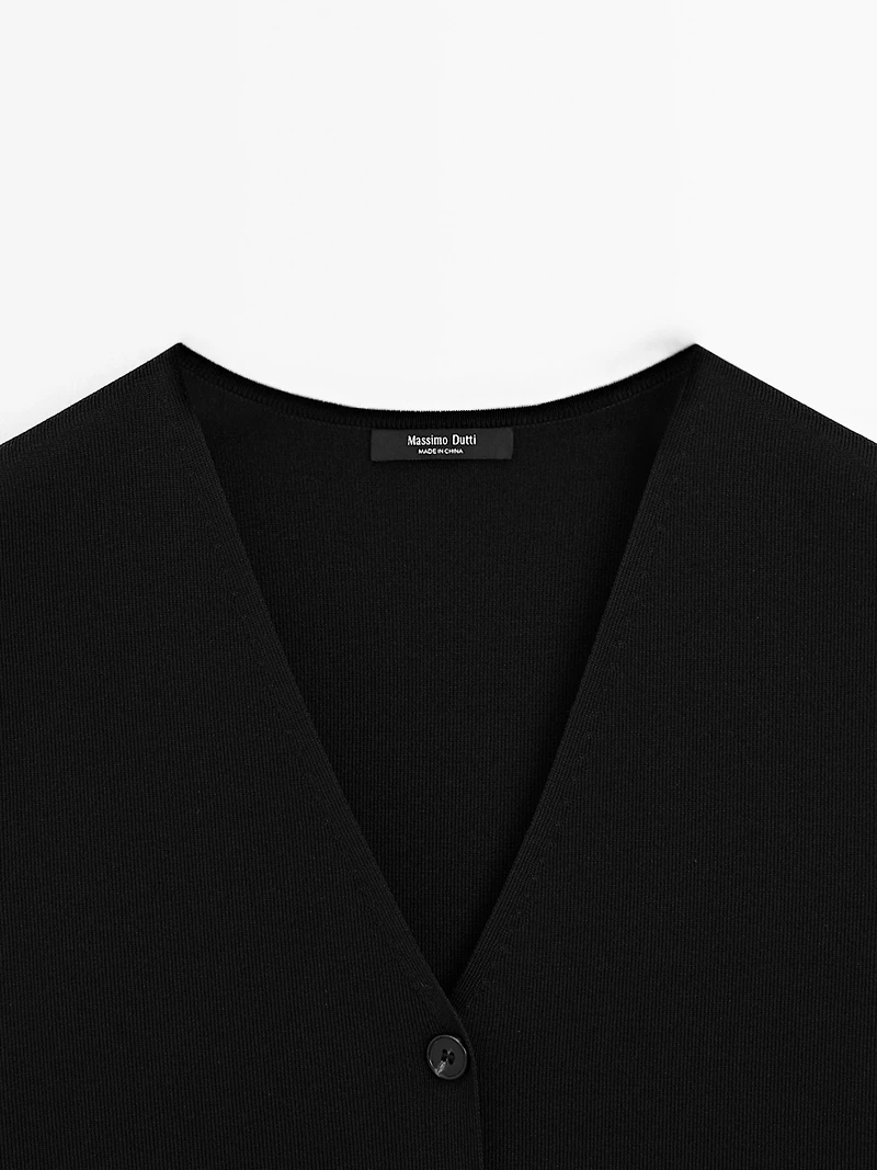V-neck knit vest