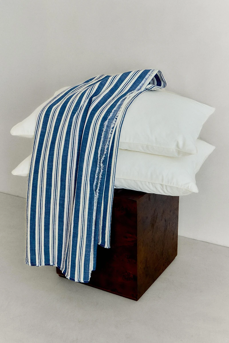 STRIPED COTTON BLANKET