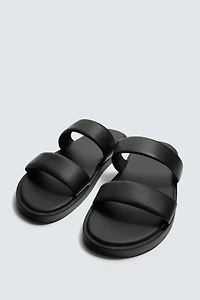 SANDALES EN CUIR À BRIDES