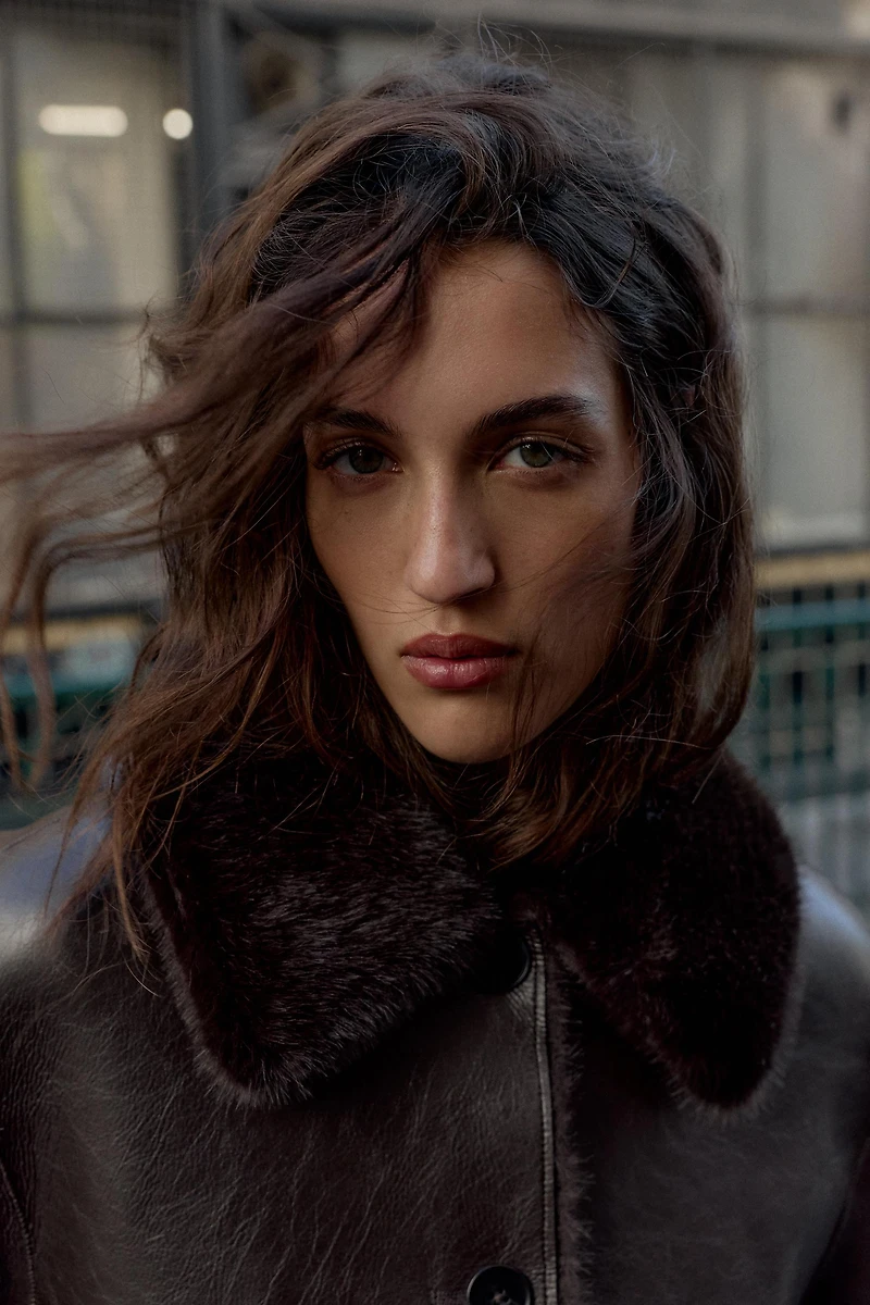 VESTE RÉVERSIBLE DOUBLE FACE EFFET MATIÈRE SYNTHÉTIQUE