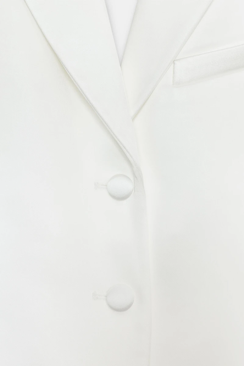 SATIN EFFECT CROP BLAZER WITH BACK VENT