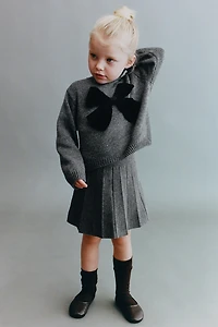 KNIT JUMPER WITH VELVET BOW