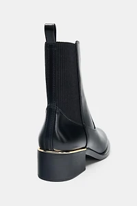 HEELED ANKLE BOOTS