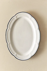 SERVING DISH WITH CONTRAST RIM