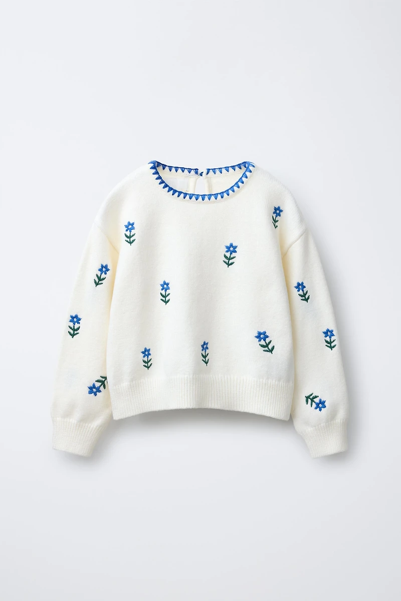 FLORAL EMBROIDERED KNIT SWEATER