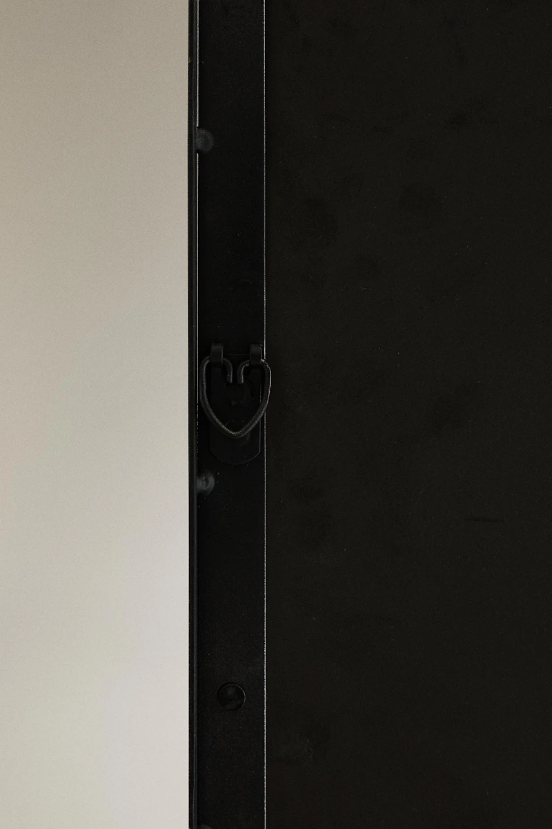 SILVER BORDERED VERTICAL MIRROR