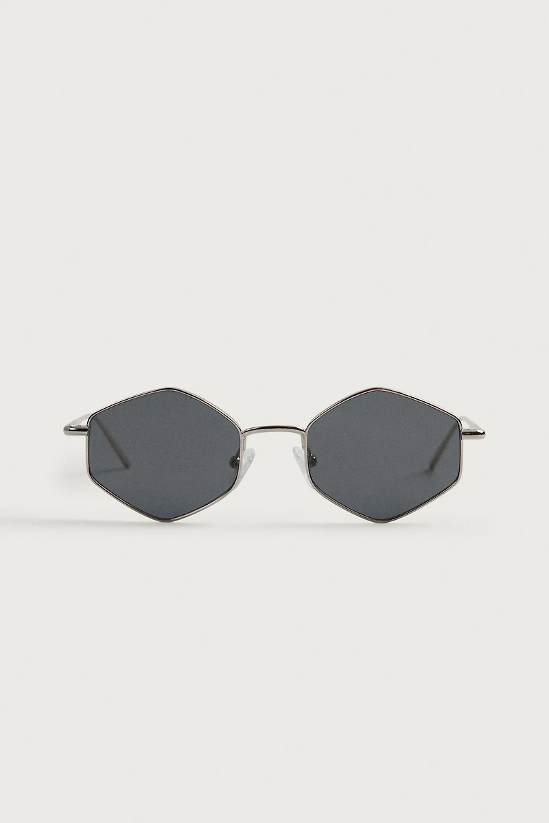 GEOMETRIC FRAME SUNGLASSES