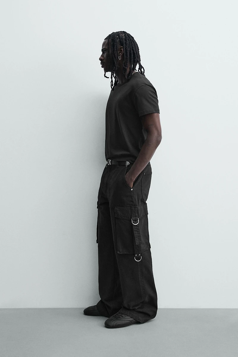 RELAXED FIT CARGO PANTS WITH STRAPS