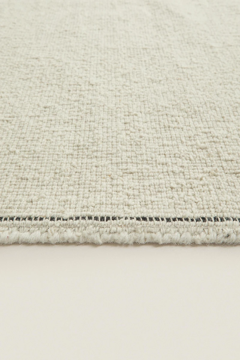 RECTANGULAR BOUCLÉ WOOL AREA RUG