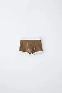 2-6 ANS/ LOT DE TROIS BOXERS DÉTAIL VIF