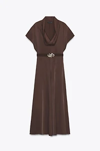 ROBE MI-LONGUE COL BÉNITIER AVEC CEINTURE