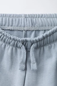 PLUSH SWEATSHIRT AND JOGGER PANTS SET WITH TEXT