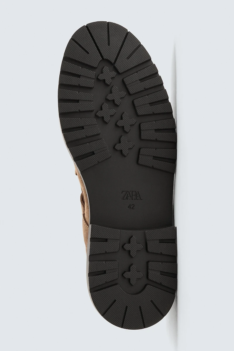 LEATHER BUCKLE SHOES