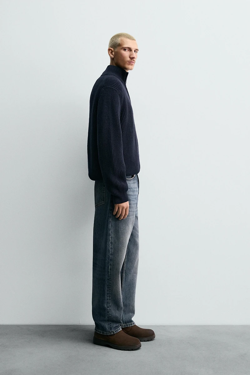 PULL EN MAILLE PERLÉE À COL ZIPPÉ