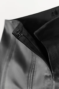 CORSET EN CUIR 100% ÉDITION LIMITÉE