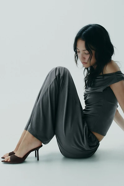 SPLIT LEATHER HEELED SANDALS