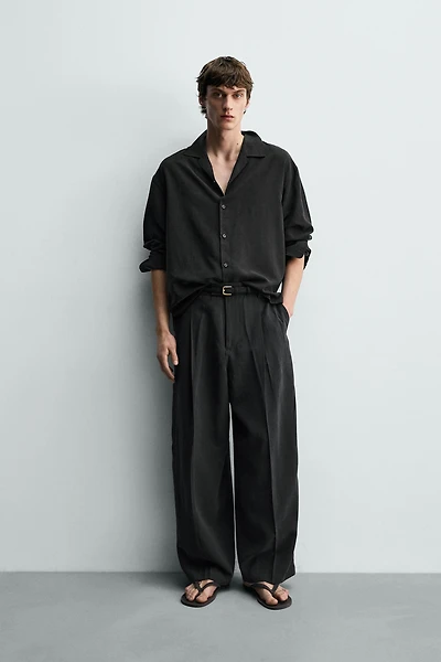 FLOWY RELAXED FIT SHIRT