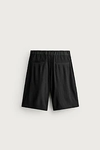 TEXTURED RELAXED FIT SHORTS