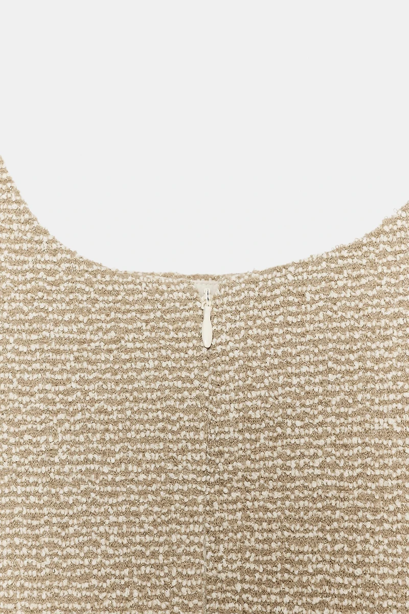 SHORT TEXTURED DRESS