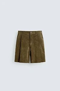 RELAXED FIT SUEDE SHORTS