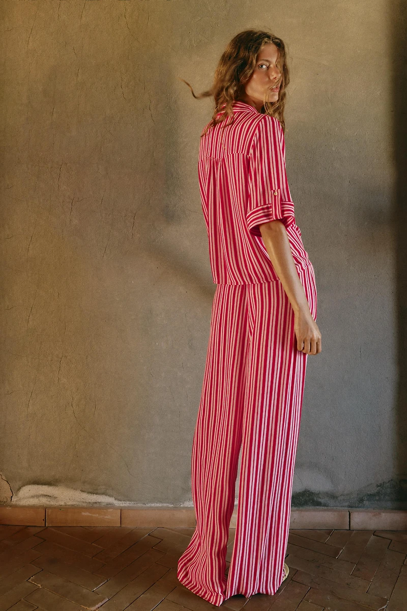 FLOWY STRIPED SHIRT