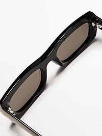 Rectangular sunglasses