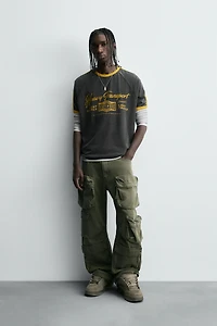 RIBBED CONTRAST TEXT T-SHIRT