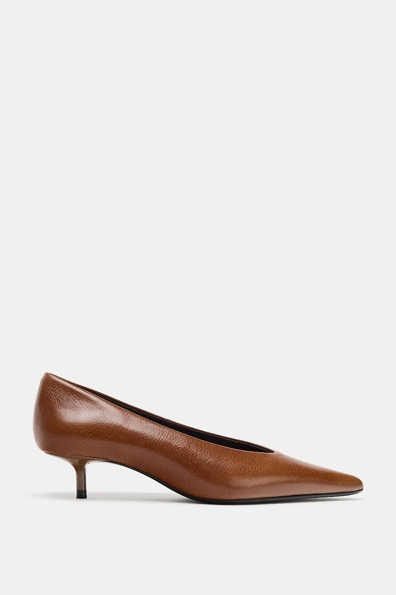 LEATHER KITTEN HEEL SHOES