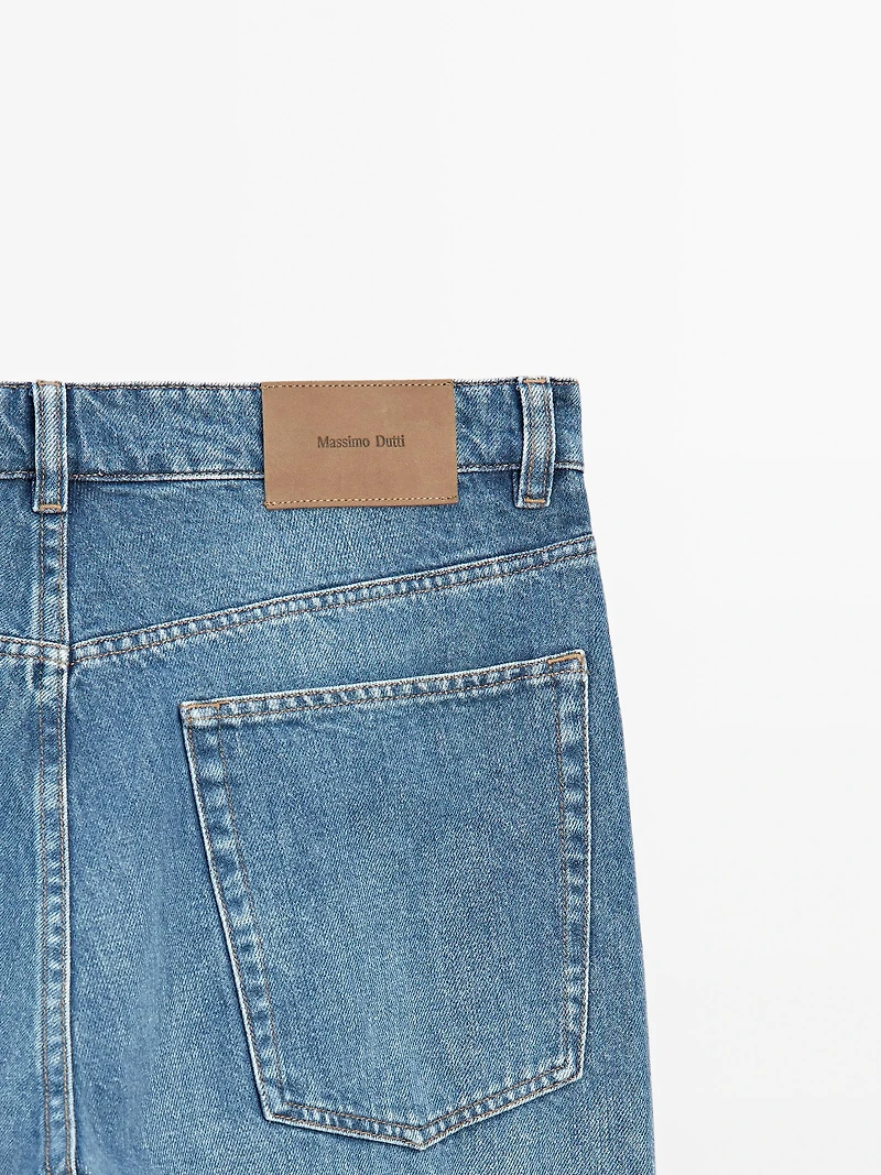 Relaxed-fit jeans
