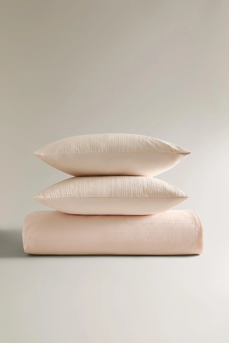 TEXTURED STRIPED DUVET COVER