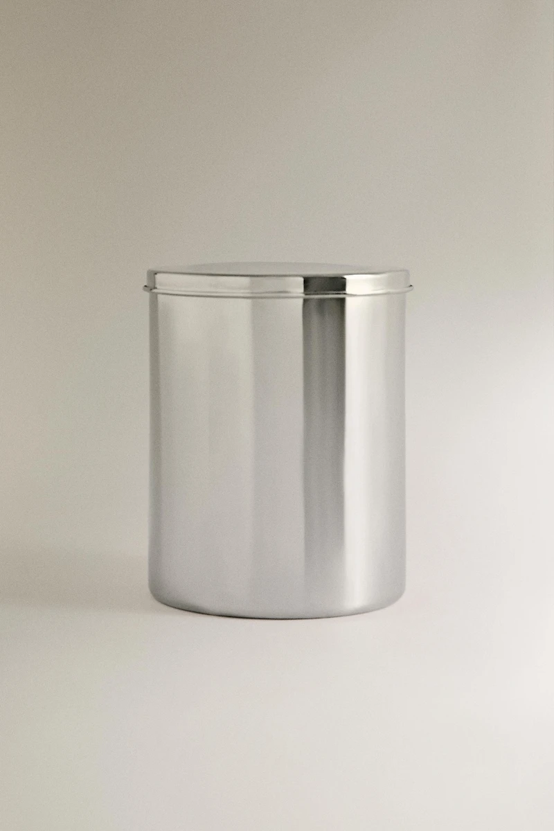 METAL BATHROOM BIN WITH LID