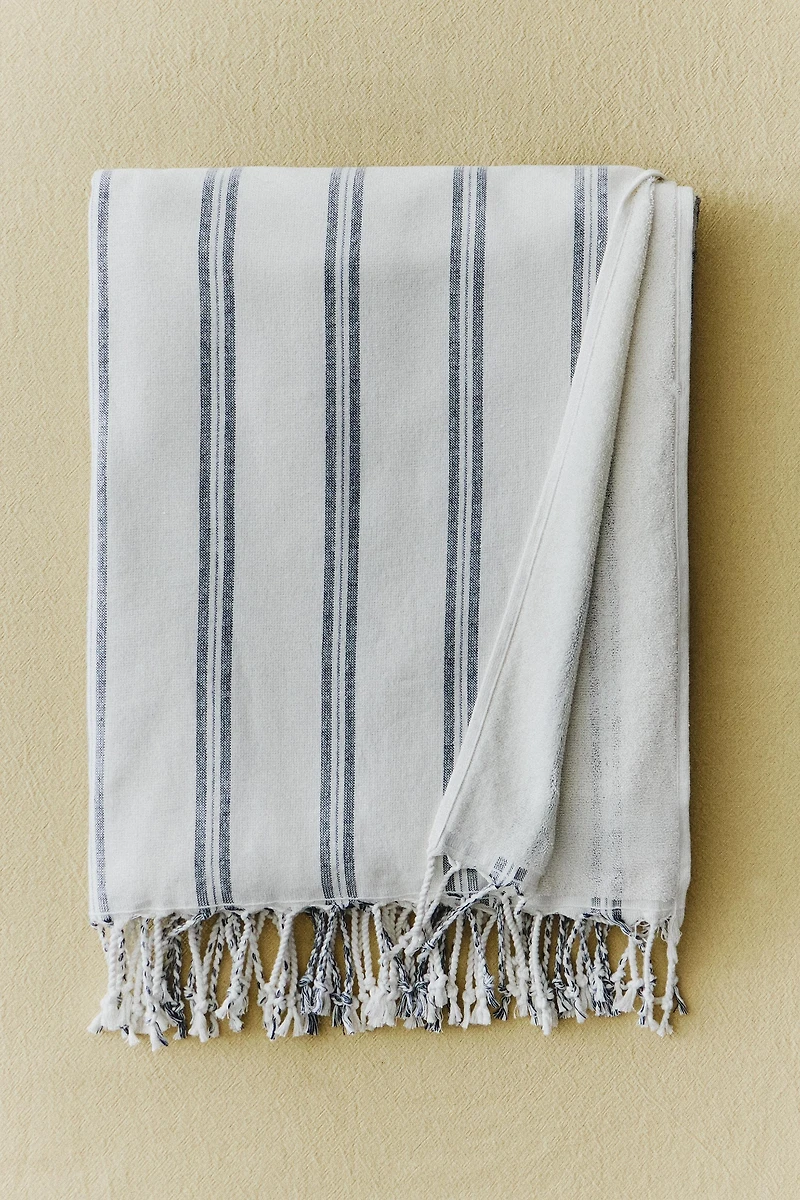 STRIPED PAREO BEACH TOWEL