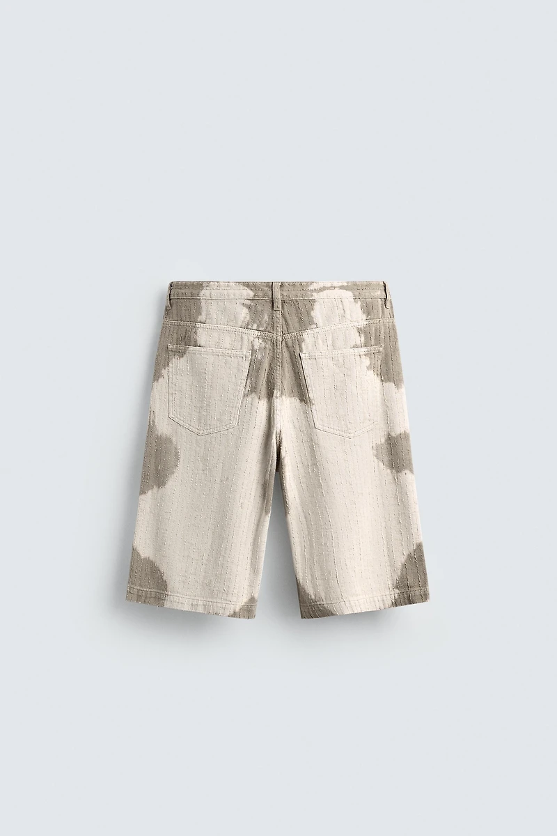 TEXTURED STRIPED SHORTS