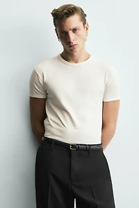 T-SHIRT MUSCLE TEE FIT