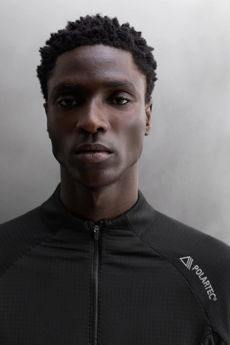 POLARTEC © QUARTER-ZIP SWEATSHIRT