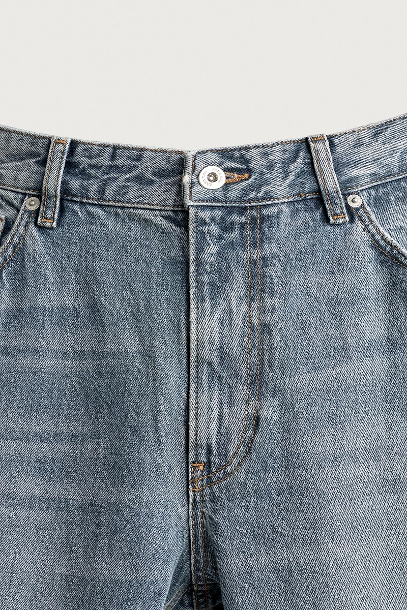 JEAN STRAIGHT BARREL FIT
