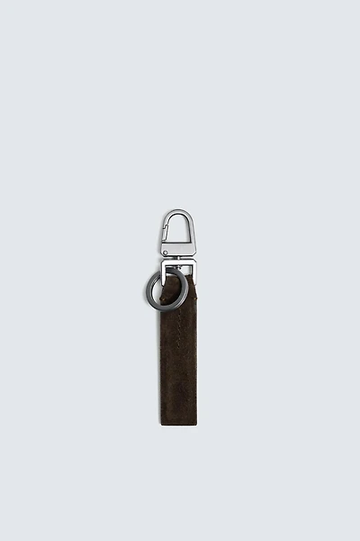LEATHER KEYCHAIN