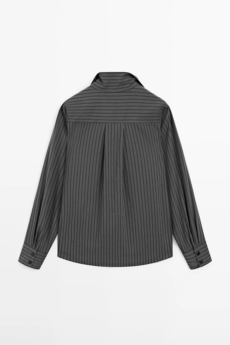 Striped flowing shirt with collar detail