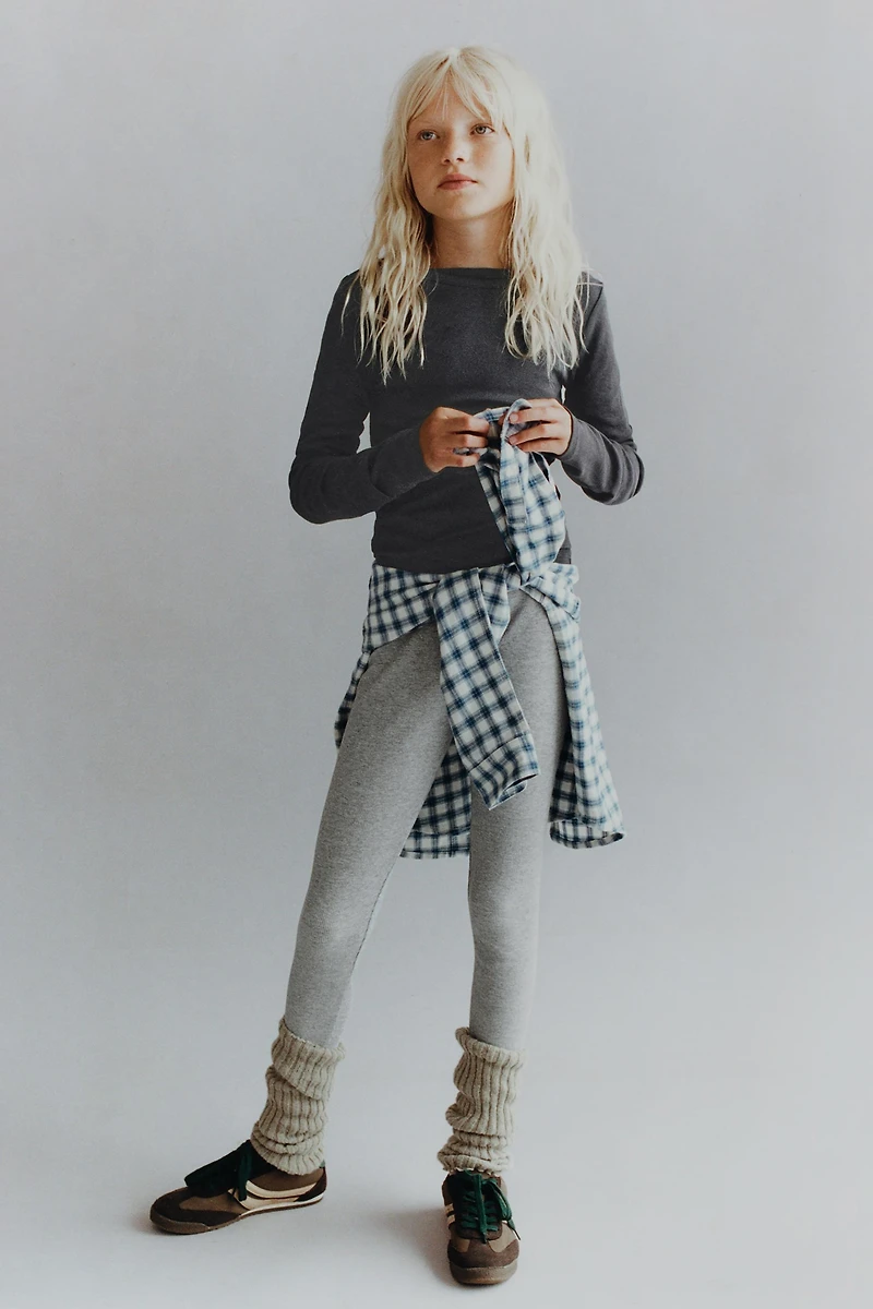 RIBBED LEGGINGS WITH LABEL