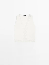 Flowing blouse with lace detail