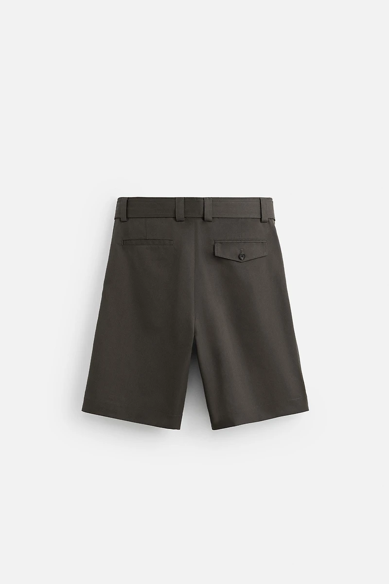 BELTED WIDE FIT BERMUDA SHORTS