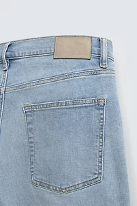 SLIM FIT JEANS
