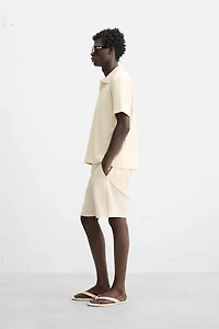 TEXTURED POLO