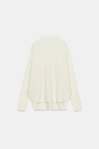 PULL CAPE EN MAILLE