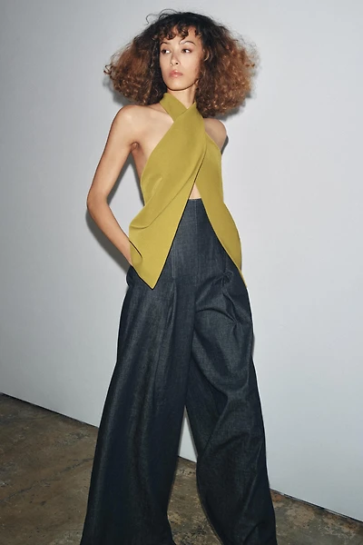 CREPE SURPLICE TOP
