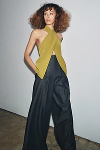 CREPE SURPLICE TOP