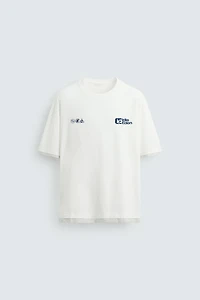 TEE-SHIRT À INSCRIPTIONS IMPRIMÉES