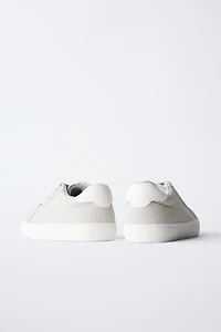 SOFT SNEAKERS