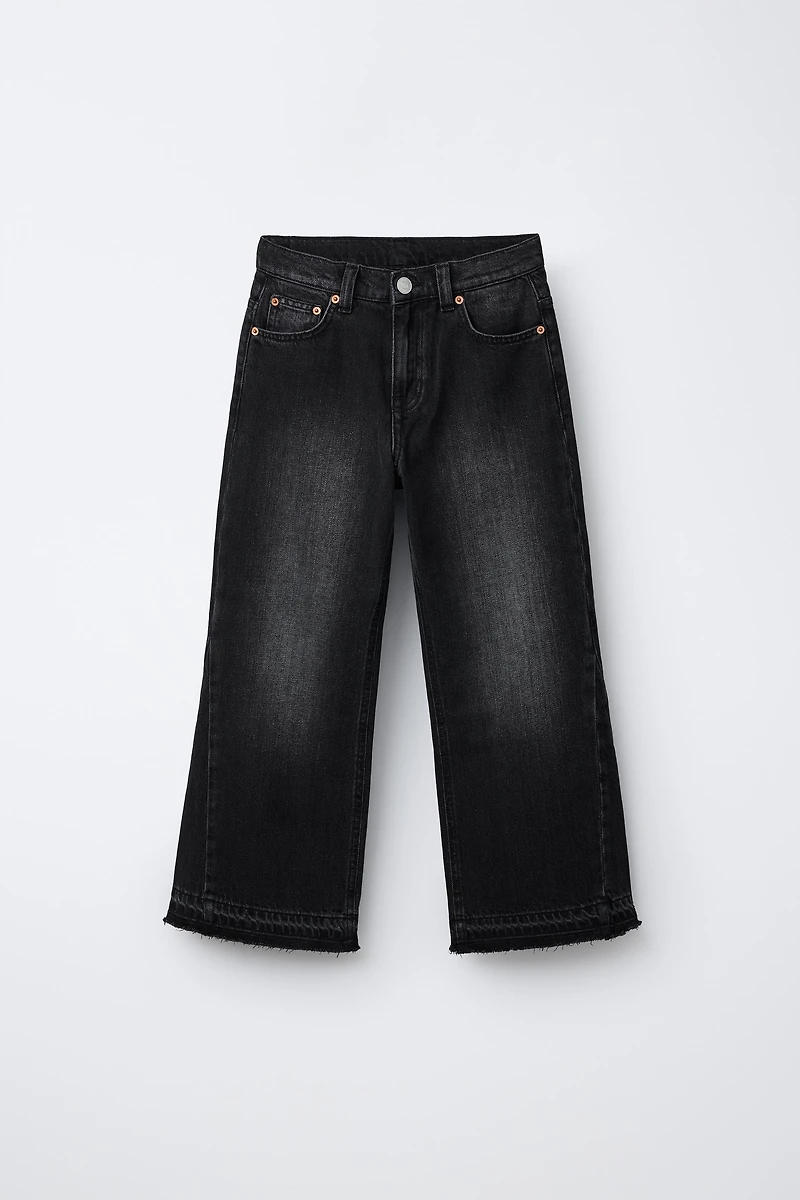 FLARE FRAYED JEANS