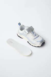 BAREFOOT SNEAKERS